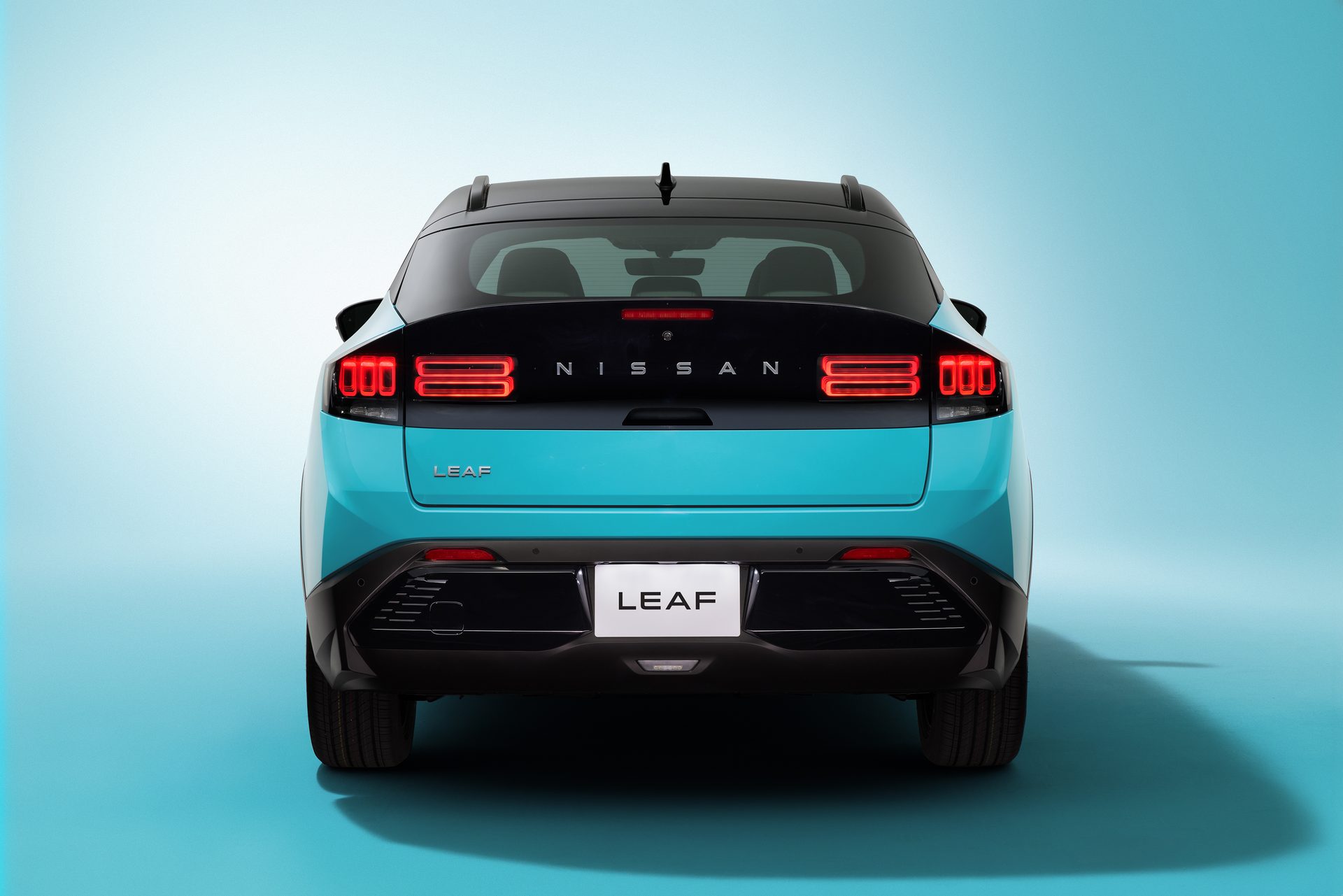 250308 All new Nissan LEAF Studio Pictures